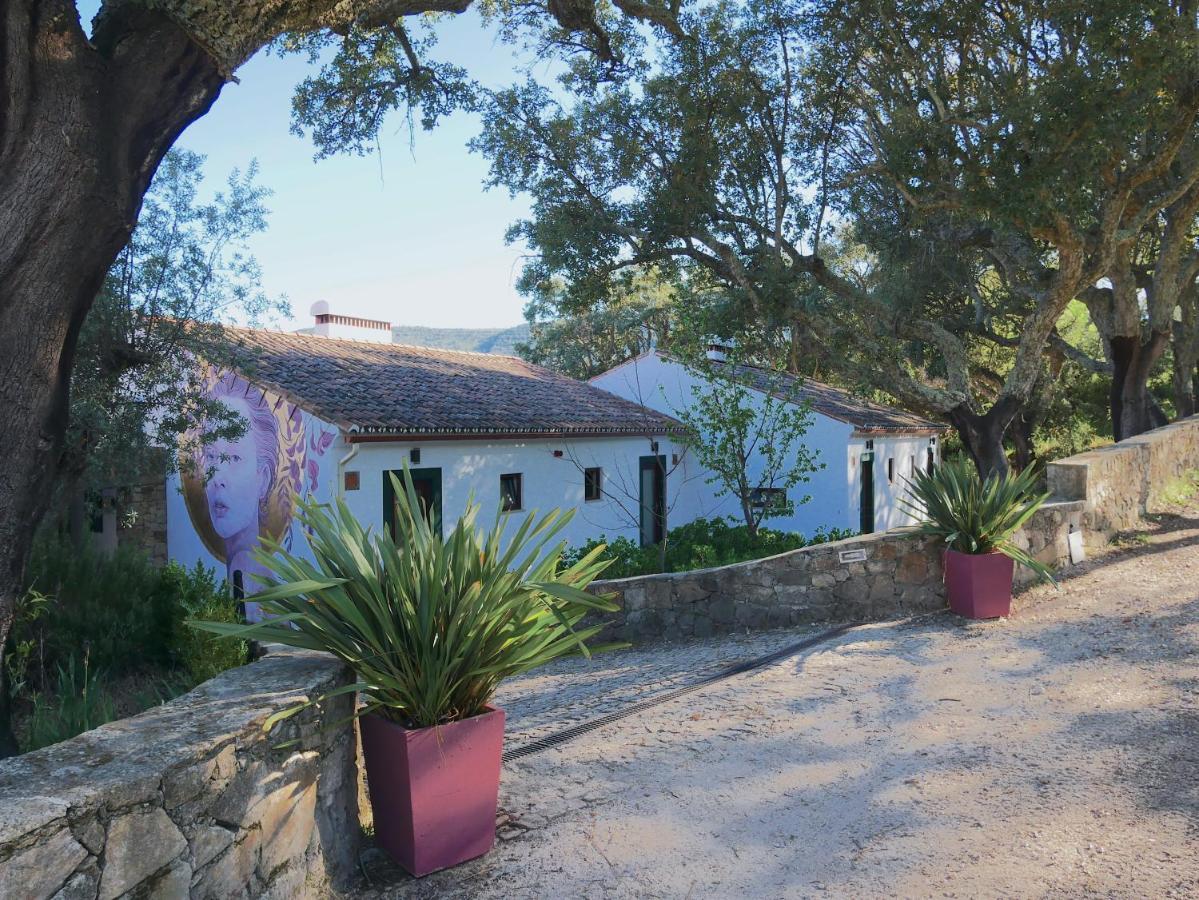 Serra Vida - A Place Of Presence Santo Antonio das Areias Exterior photo